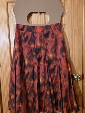 Coldwater Creek A-Line Midi Skirt in Red and Black Abstract